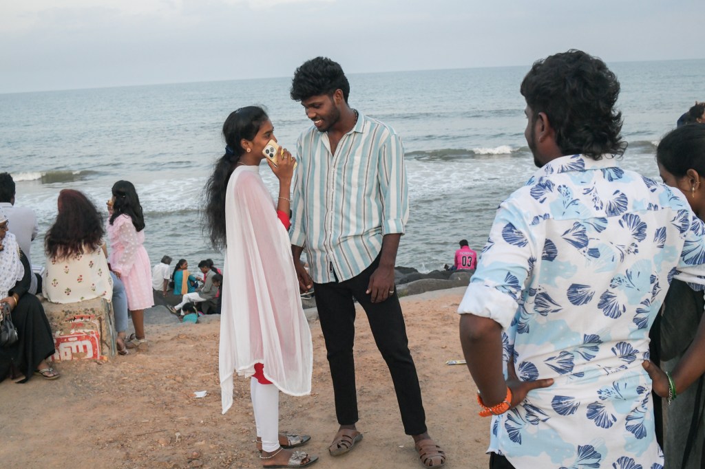 Fervent minds, coiled&nbsp;springs